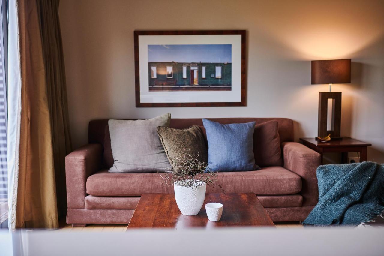 Parehua Resort Martinborough Bagian luar foto A living room