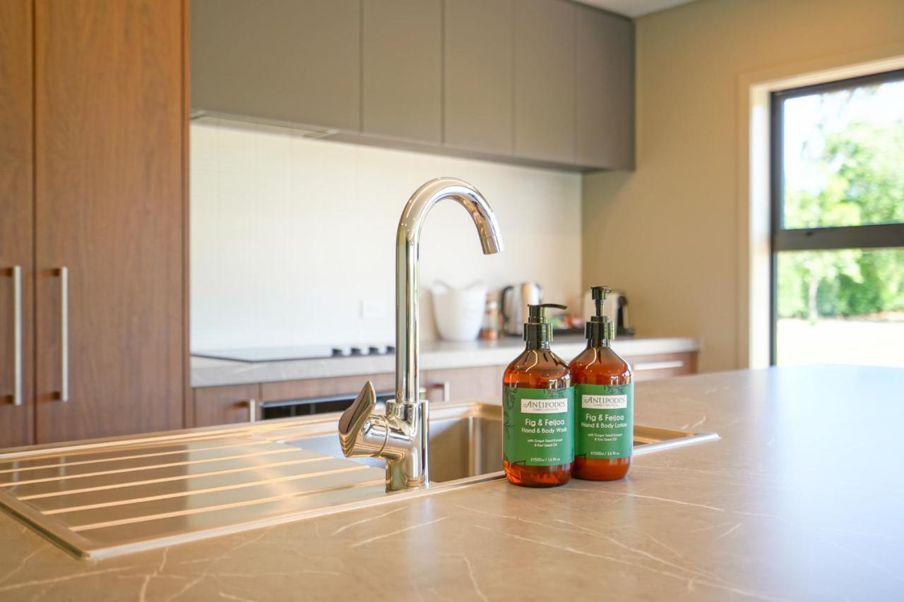 Parehua Resort Martinborough Bagian luar foto A kitchen faucet