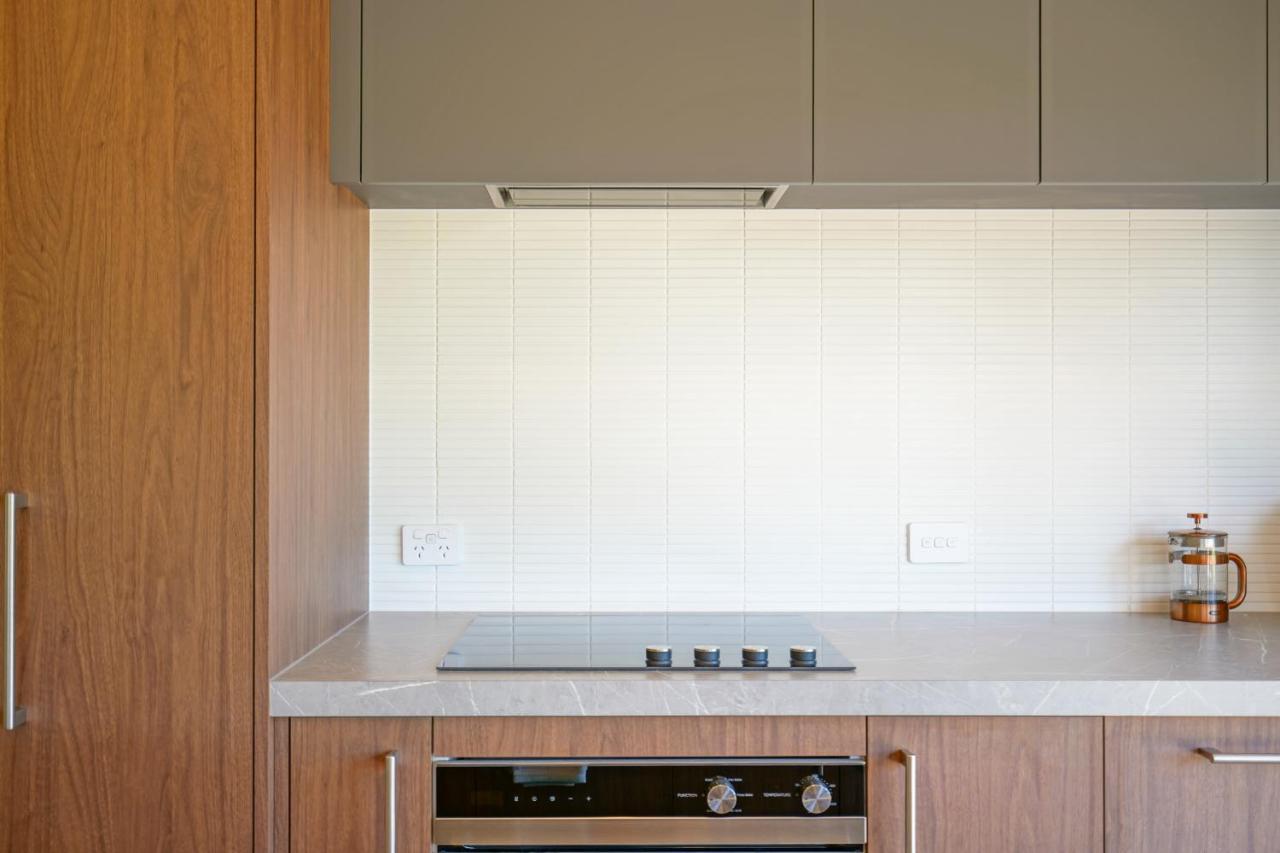 Parehua Resort Martinborough Bagian luar foto A kitchen with a built-in oven